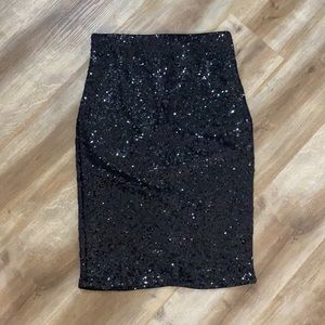 Express sequin skirt